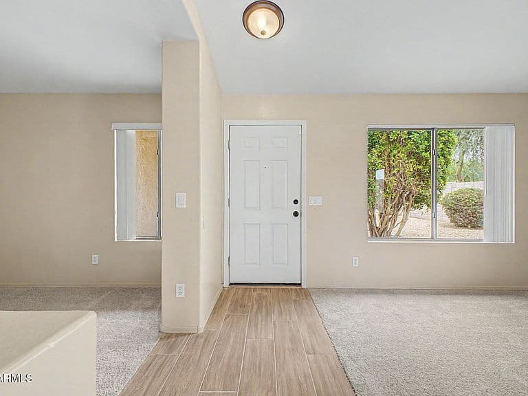 2511 E TOLEDO Court photo 5