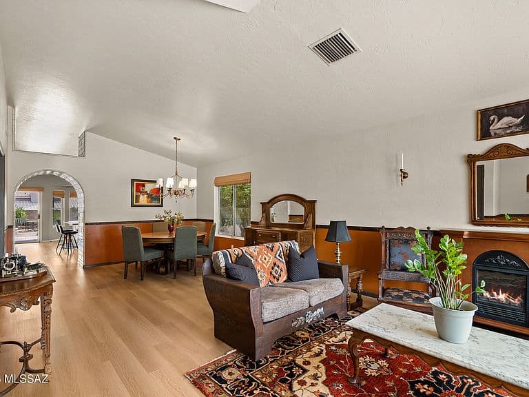 2941 W Corte Olivia photo 4