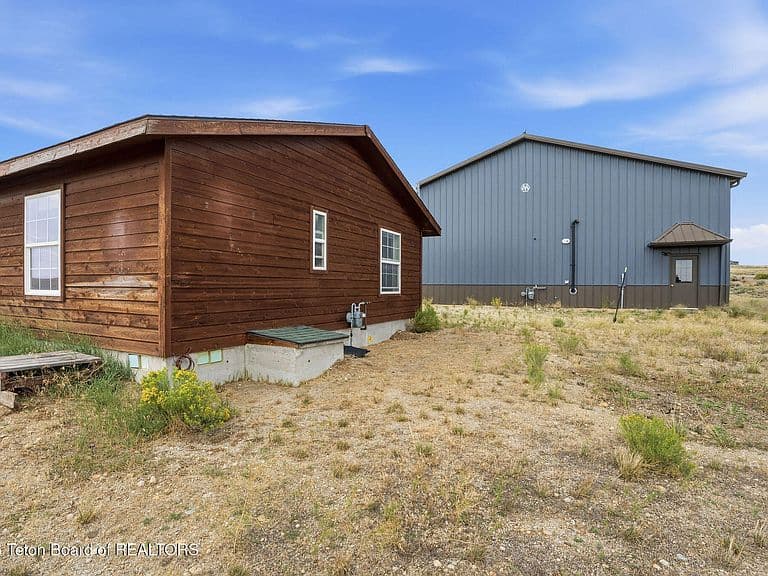 128 Sauk Trl photo 2