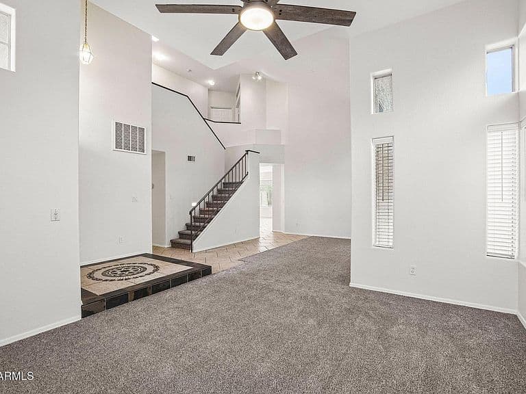 16837 S 31ST Way photo 4