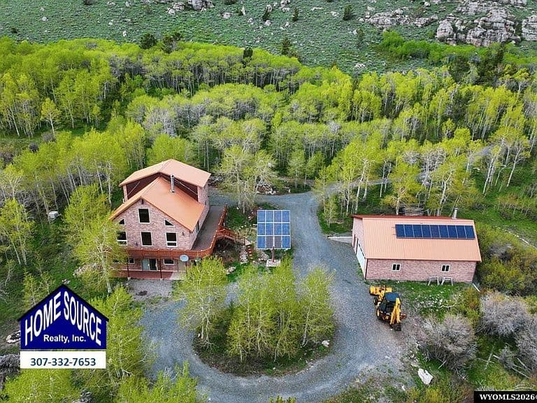 5399 Highway 28 photo 1