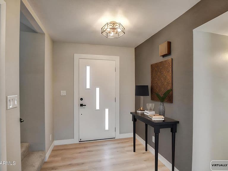 1775 N Terrace Cir photo 4