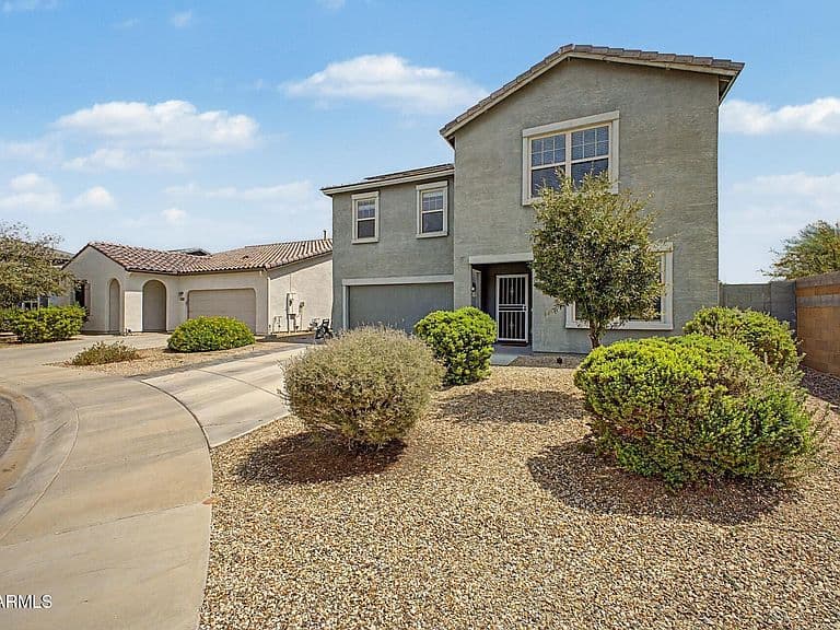 33583 N Bowles Drive photo 1