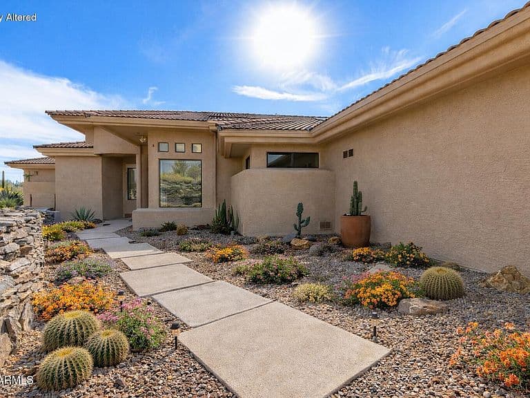 35615 N MAMIE MAUDE Drive photo 2