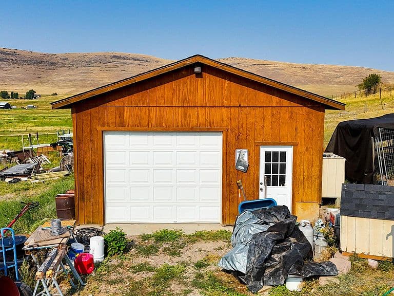 42464 Ridgeway Rd photo 3