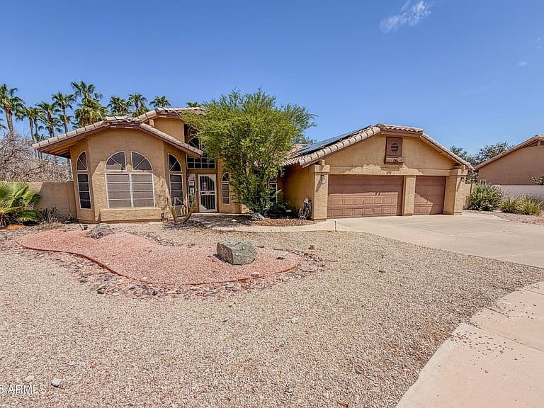 17898 W CACTUS FLOWER Drive photo 1