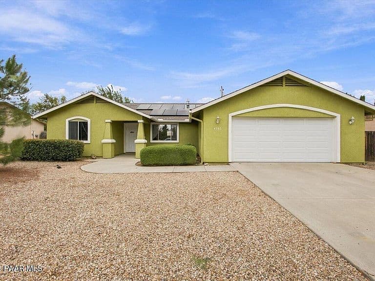 4386 N Sauter Dr photo 1