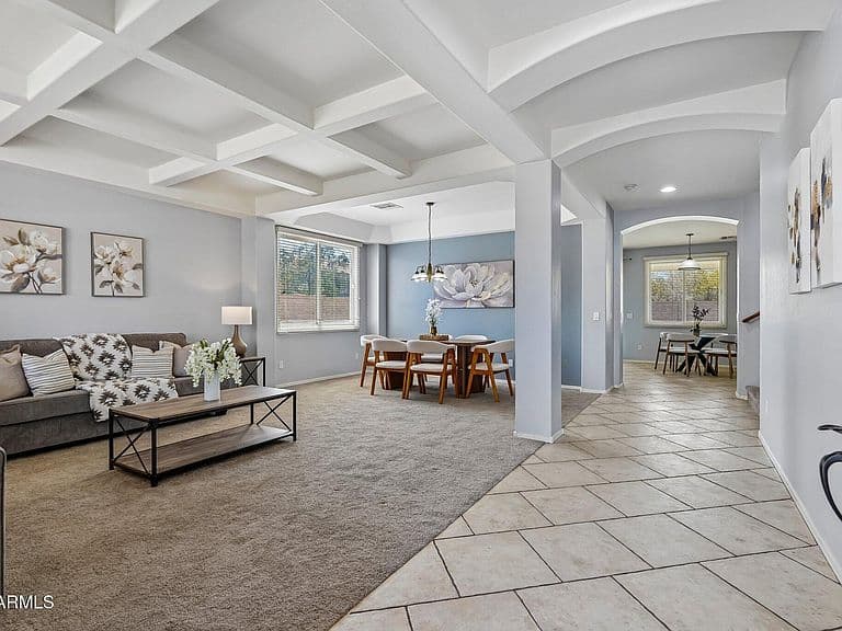 15128 W DESERT MIRAGE Drive photo 4