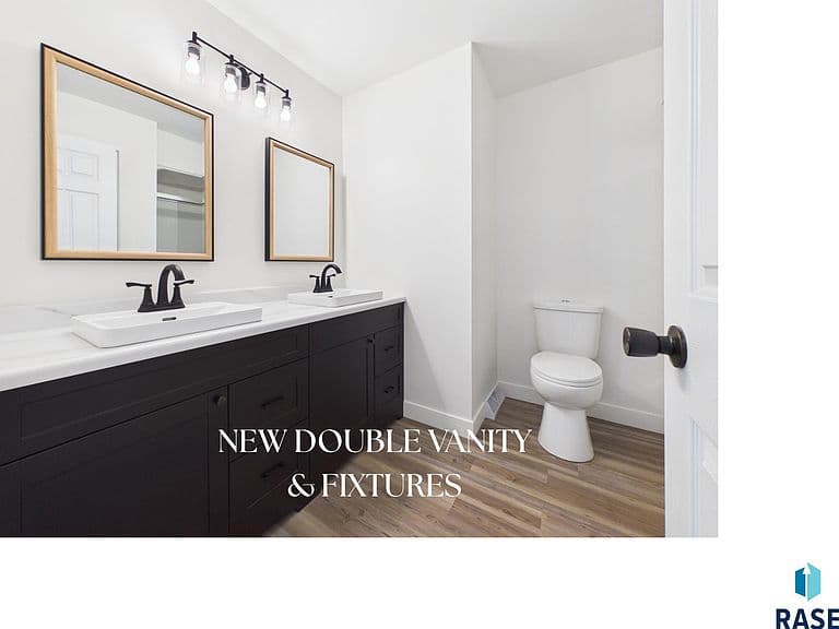 2405 S Stephen Ave photo 3