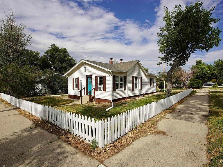 263 S Kenwood St photo 1