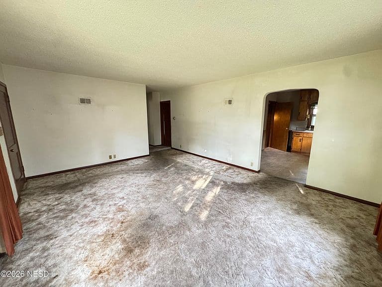 906 N Broadway photo 3