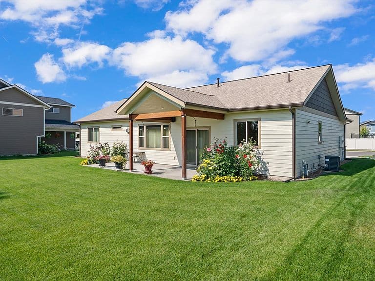 1132 Clark Fork Dr photo 4
