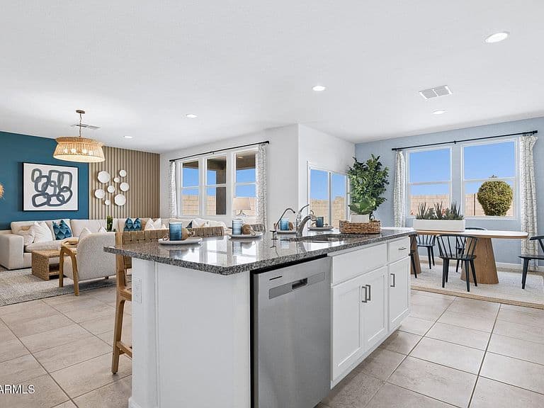 35934 N Pumpkin Drive photo 5