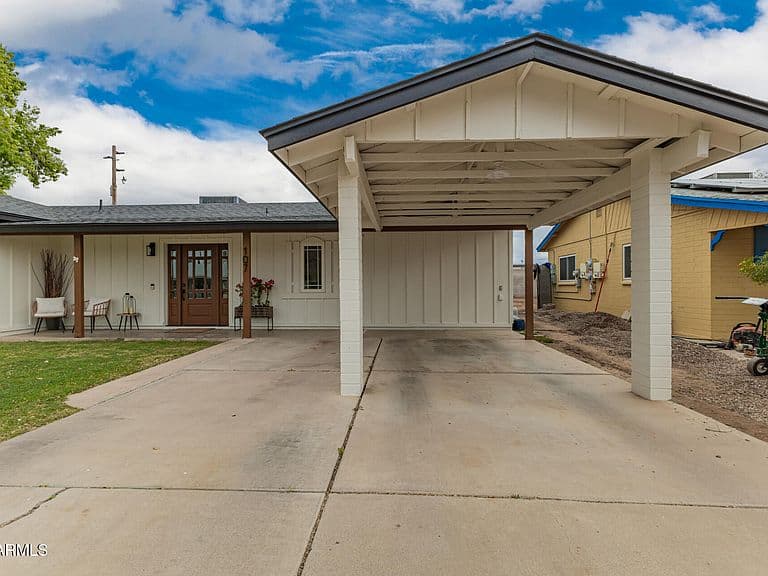 107 S Catalina St photo 4