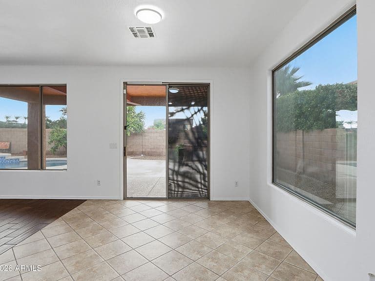 85 W GOLDFINCH Way photo 5