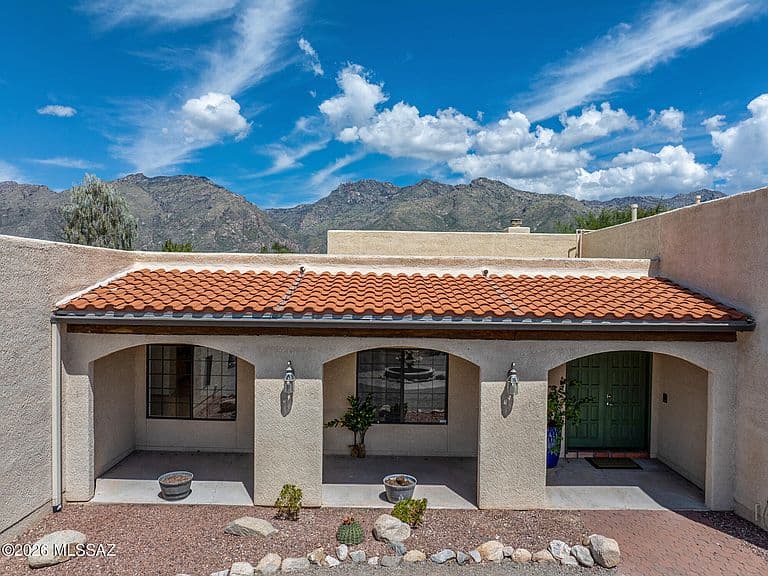 6610 E Circulo Invierno photo 3