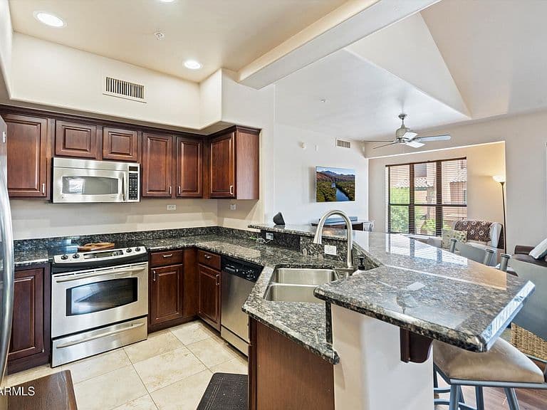 20660 N 40TH Street #2117 photo 5