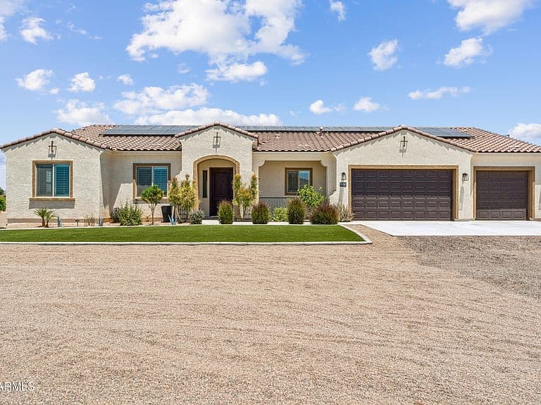 21240 W MORNING VISTA Drive photo 2