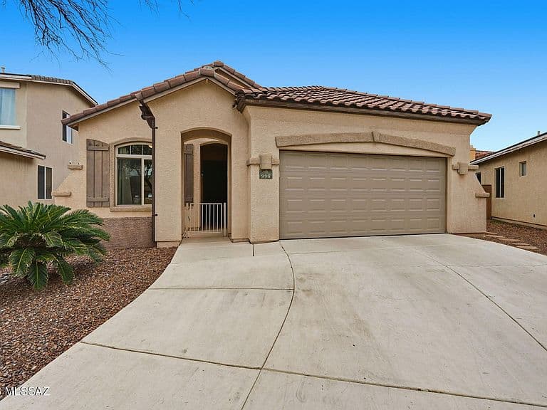 998 W Waxleaf Pl photo 1