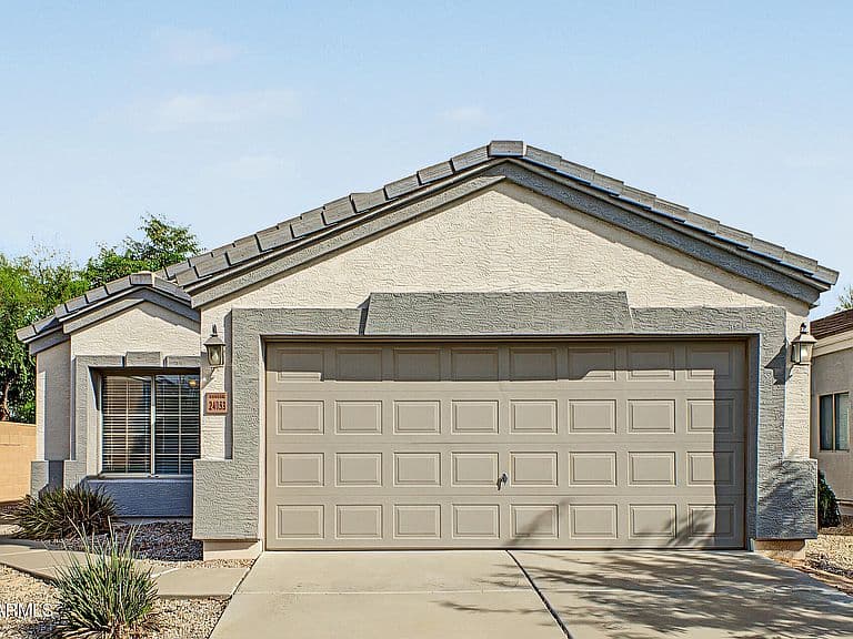 24053 N NECTAR Avenue photo 2