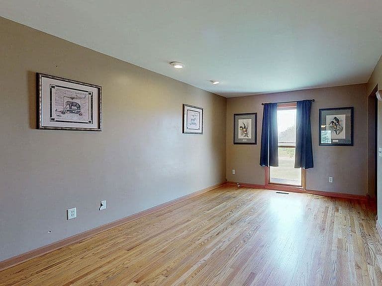 47108 Dorothy Pl photo 3