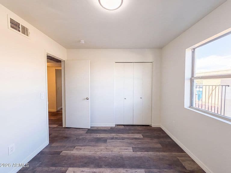 17123 E CALAVERAS Avenue photo 4