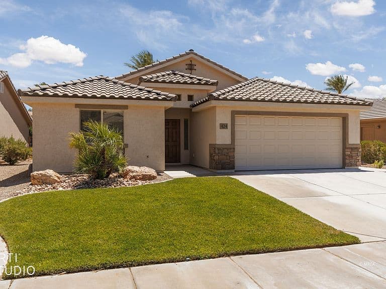 424 Harrier Ln photo 1