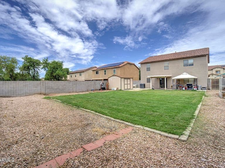 40110 N THOROUGHBRED Way photo 1