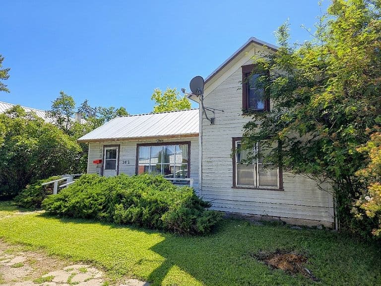 382 7th Ave photo 2