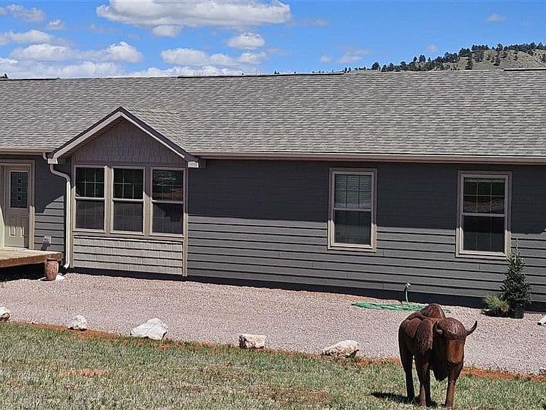 27094 Highway 385 photo 3