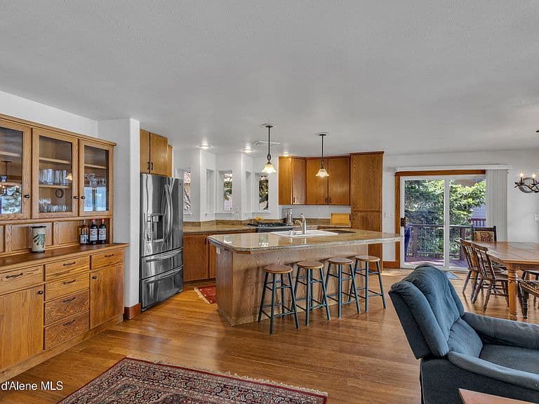 428 E Beachhouse Ln photo 4