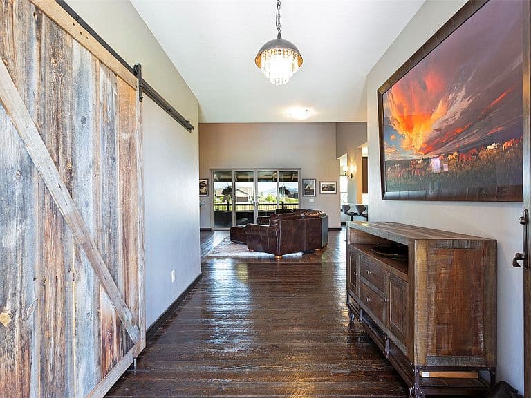 3035 Rustler Dr photo 3