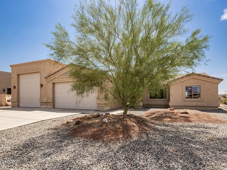 2454 Cliffwood Dr photo 5