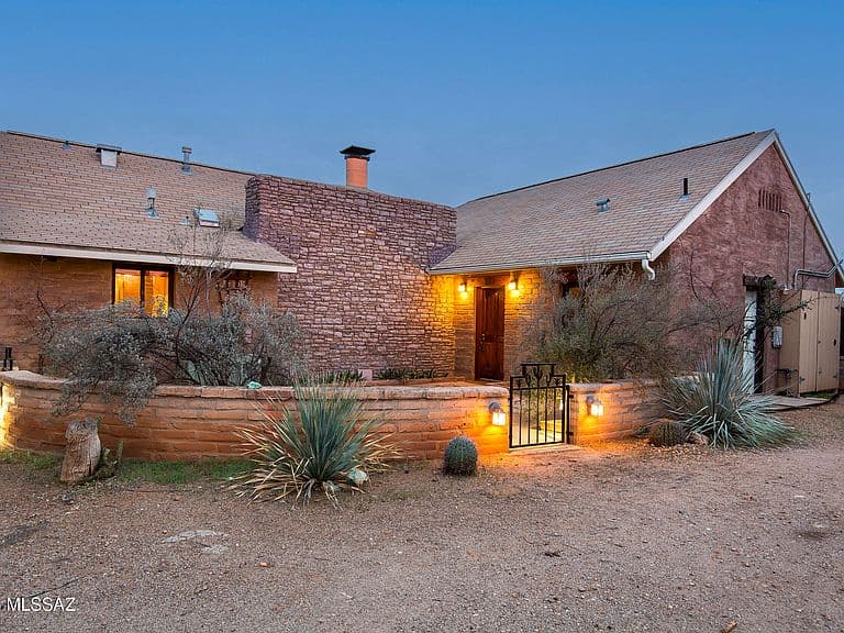 3809 W Camino Nuestro photo 1