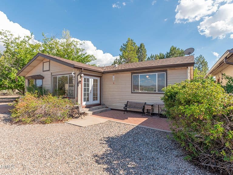 3510 Maybe Manana Way photo 1