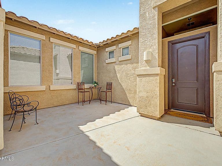 43874 W BAILEY Drive photo 2