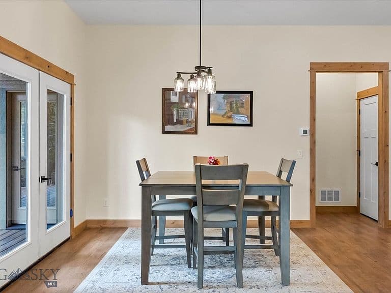 312 Dunham Ct photo 5