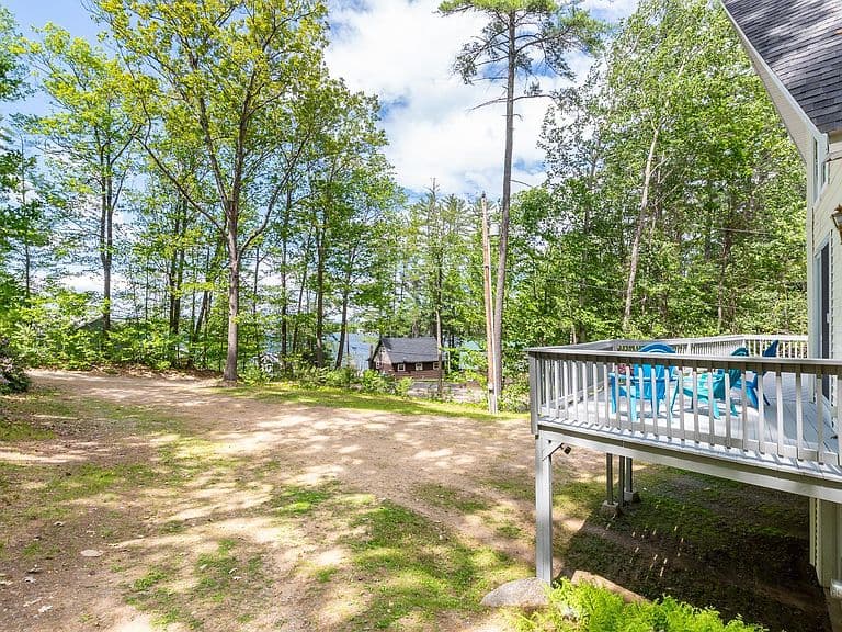 83 Fox Hill Road photo 2