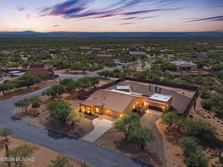 3529 E Sweet Grass Trl photo 1