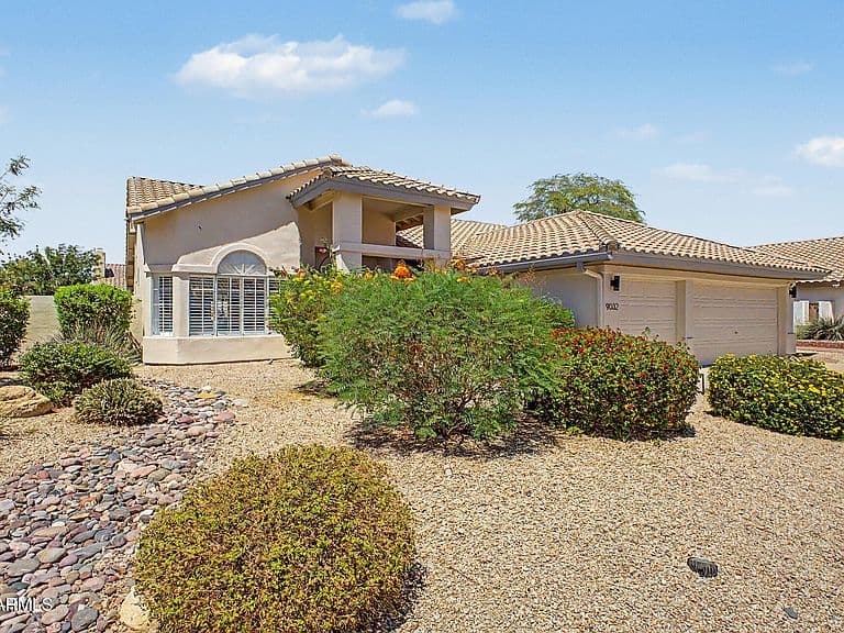 9032 E LARKSPUR Drive photo 3