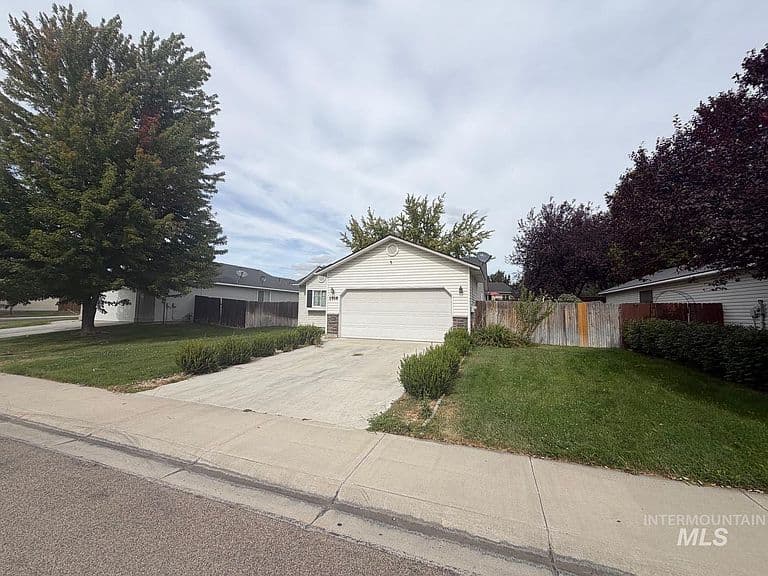1916 W Havenwood Ave photo 3