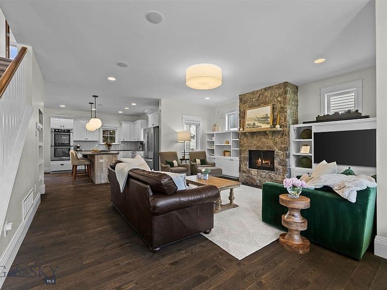 4445 Perry St photo 3