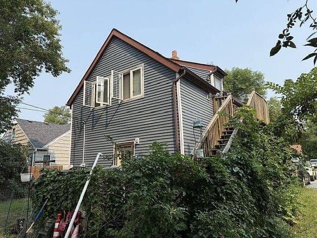 1026 2nd St NE photo 2