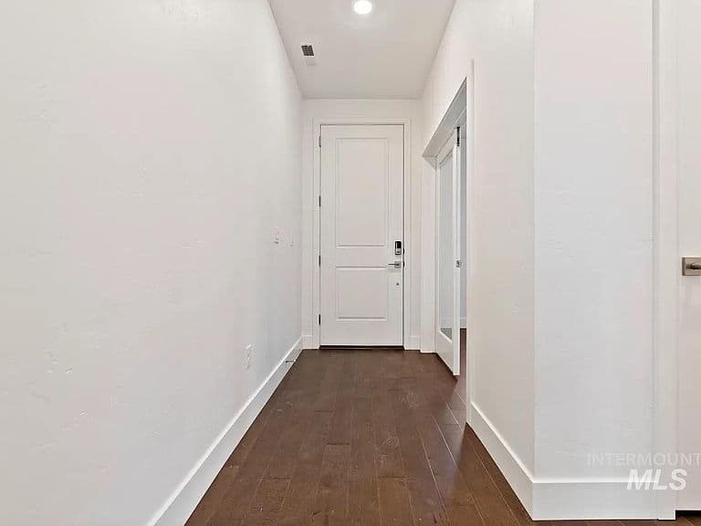 11772 W Anthos Ln photo 2