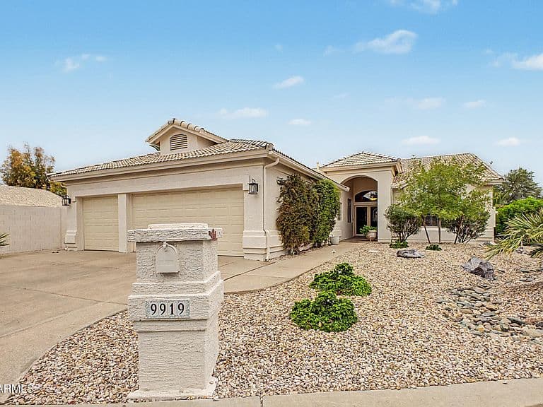 9919 E CRYSTAL Drive photo 1