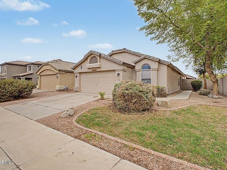 43924 W Cahill Drive photo 3