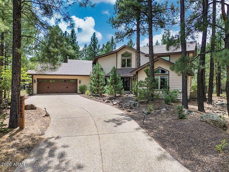 2563 HART MERRIAM -- photo 1