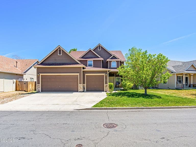9640 Silver Desert Way photo 2