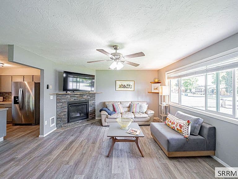 305 N Bob O Link Dr photo 5