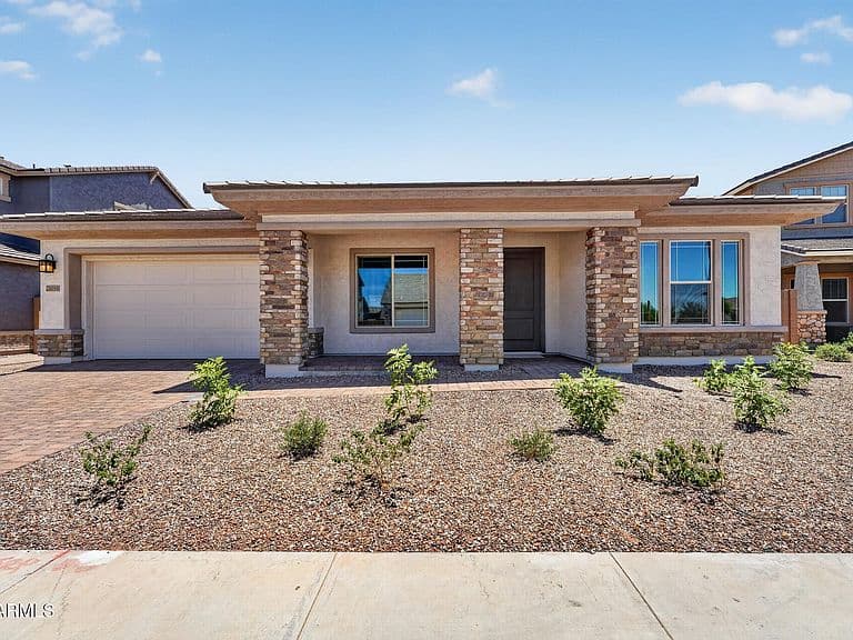 21055 S 190TH Way photo 1
